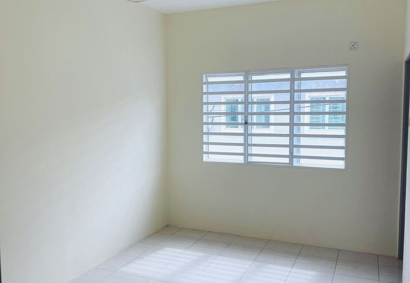 Taman Halaman Meru Permai