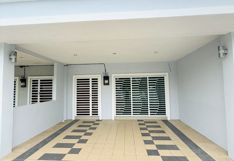 Taman Halaman Meru Permai