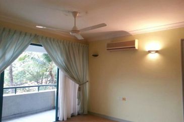 The Straits View, Bandar Baru Permas Jaya