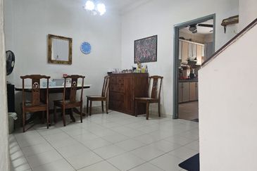 Jalan Mutiara Emas 3/20