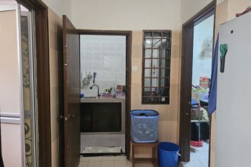 Jalan Mutiara Emas 3/20