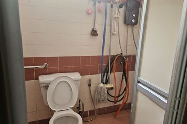 Jalan Mutiara Emas 3/20