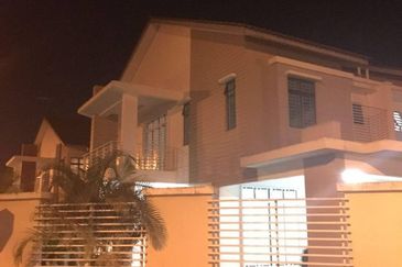 Jalan Perjiranan 11/1