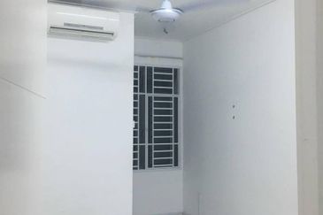 Jalan Perjiranan 11/1