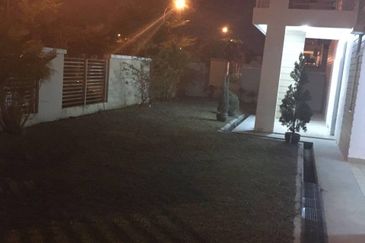 Jalan Perjiranan 11/1