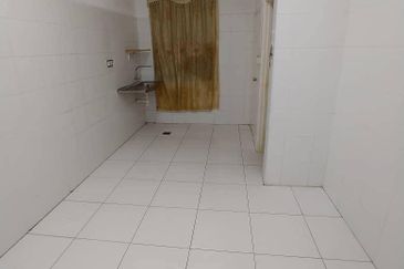 Jalan Perjiranan 11/1