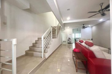 Jalan Perjiranan 11/1