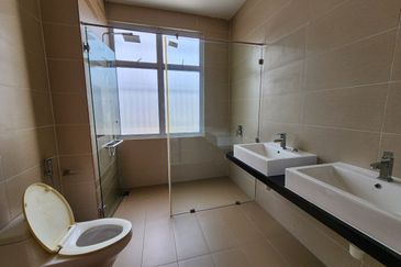 Emerald Residenz @ Bandar Seri Alam