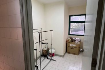 The Straits View, Bandar Baru Permas Jaya