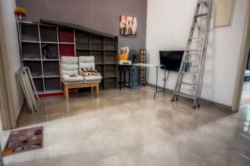 Jalan Perjiranan 11/1