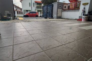 Jalan Perjiranan 11/1