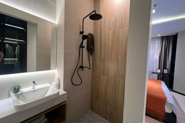 Summer Suites, Tanjung Puteri