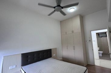 The WaterEdge Residences