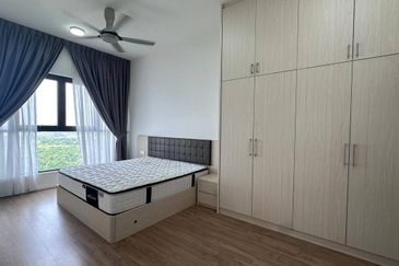 The WaterEdge Residences