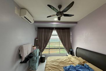 Seri Austin Luxury Apartment