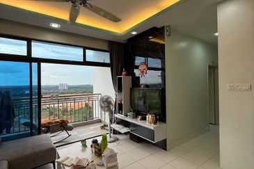 Seri Austin Luxury Apartment