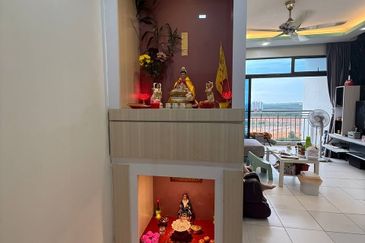 Seri Austin Luxury Apartment