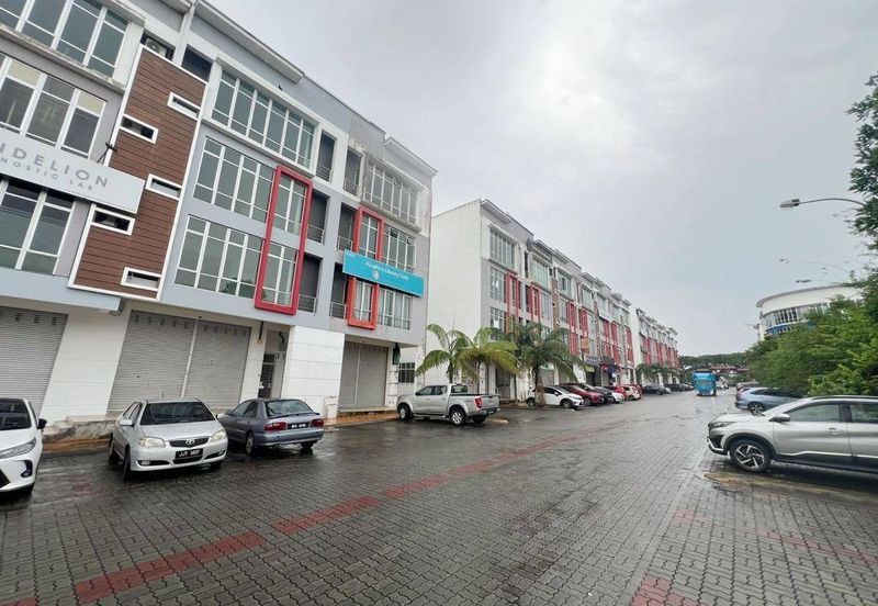 Bandar Baru Seri Alam