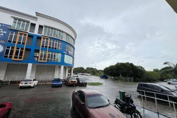 Bandar Baru Seri Alam