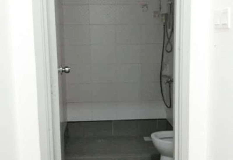 Seasons Luxury Apartments @ Amara Larkin