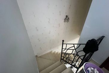 Perjiranan 10, Bandar Dato Onn