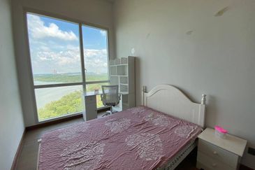 Puteri Cove Residences