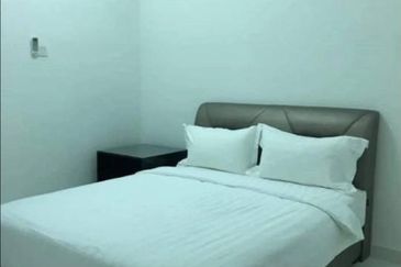 Akademik Suite @ Mount Austin