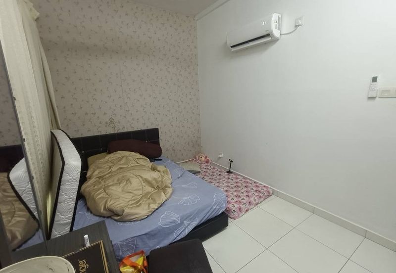 Akademik Suite @ Mount Austin