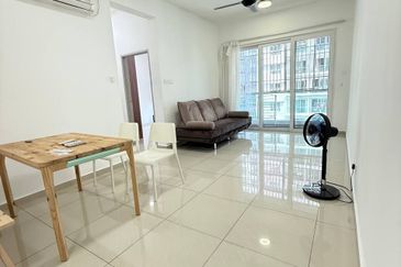 Seasons Luxury Apartments @ Amara Larkin