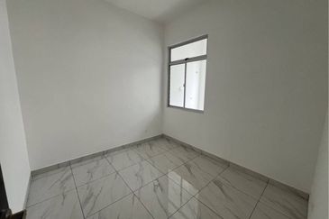 Iconia Garden Residence @ Taman Impian Emas