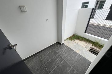 Iconia Garden Residence @ Taman Impian Emas