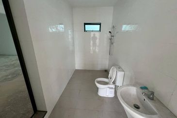 Taman Nong Chik Heights