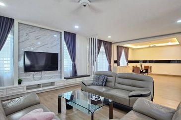 Taman Austin Perdana