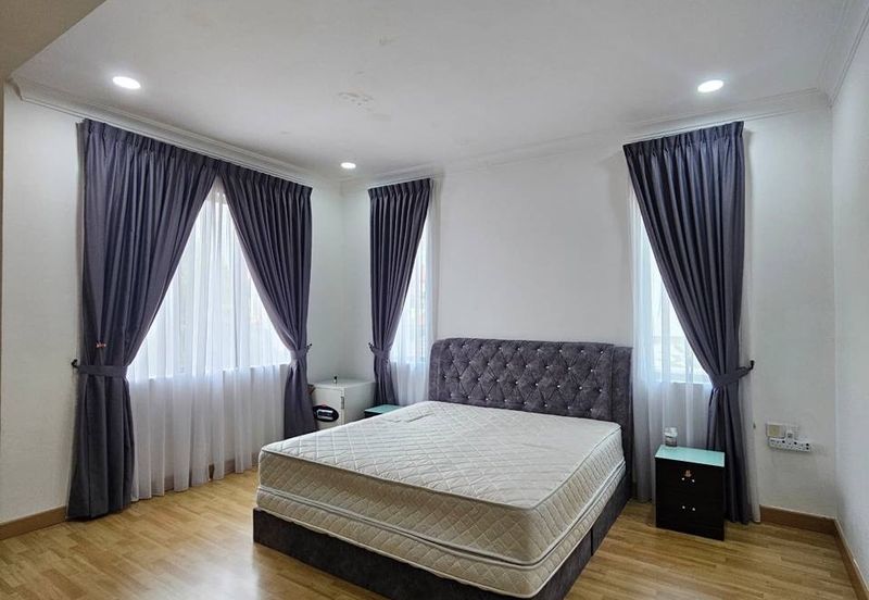 Taman Austin Perdana