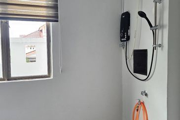 Taman Austin Perdana