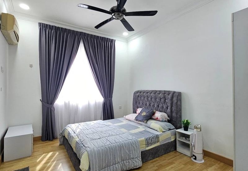 Taman Austin Perdana