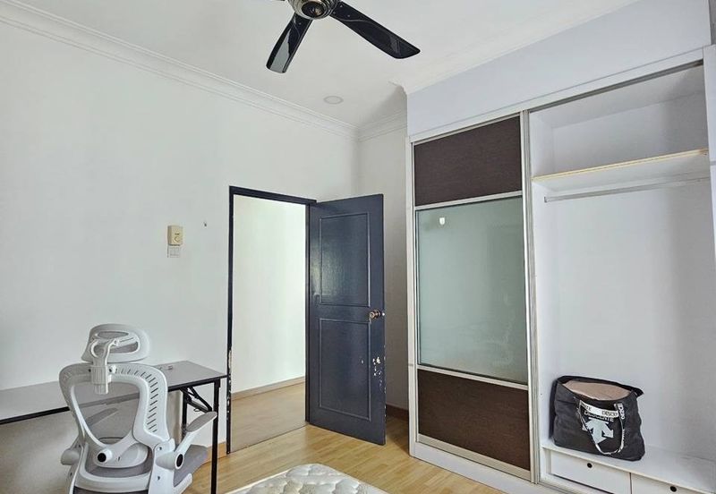 Taman Austin Perdana