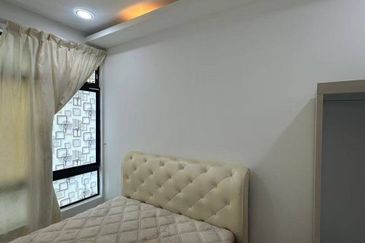 Seri Austin Luxury Apartment