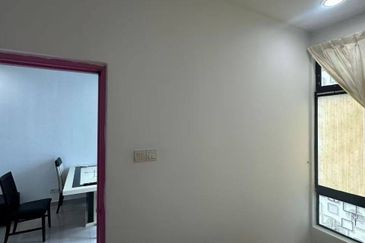 Seri Austin Luxury Apartment