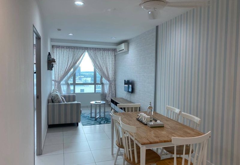 Akademik Suite @ Mount Austin