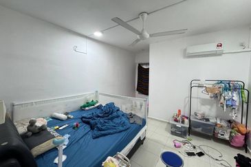 Bangunan Duta Impian (The Embassy Suites)