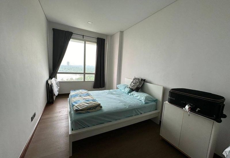 Puteri Cove Residences