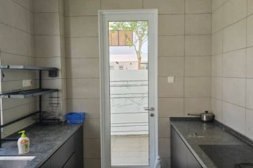 Isola Villa @ Senibong Cove