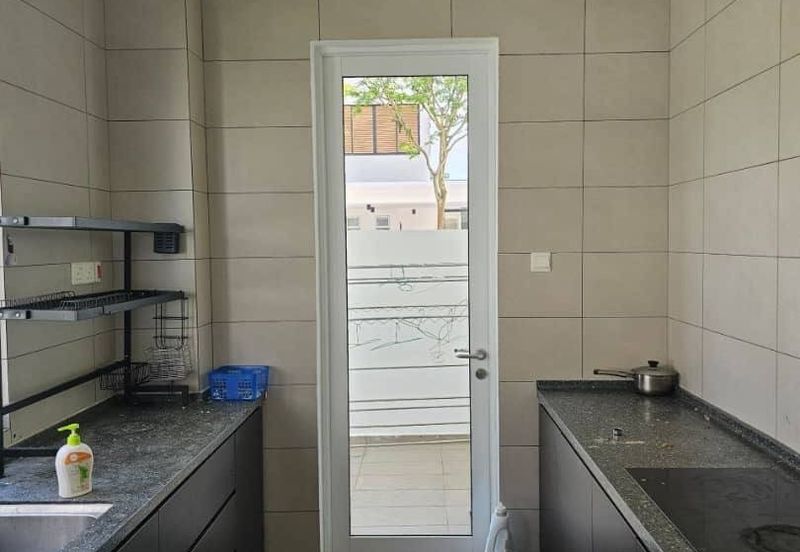 Isola Villa @ Senibong Cove