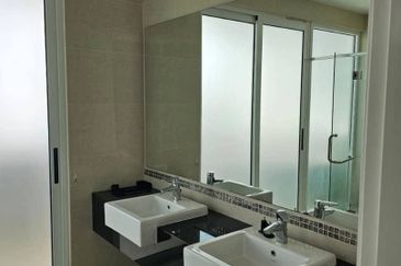 Isola Villa @ Senibong Cove