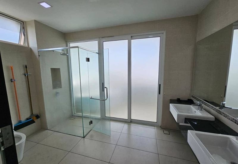 Isola Villa @ Senibong Cove