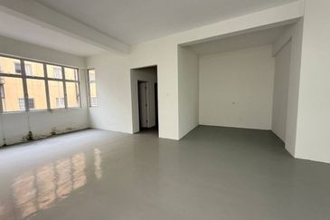 Bina Park, Bandar Seri Alam