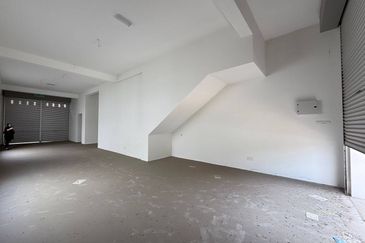 Bina Park, Bandar Seri Alam