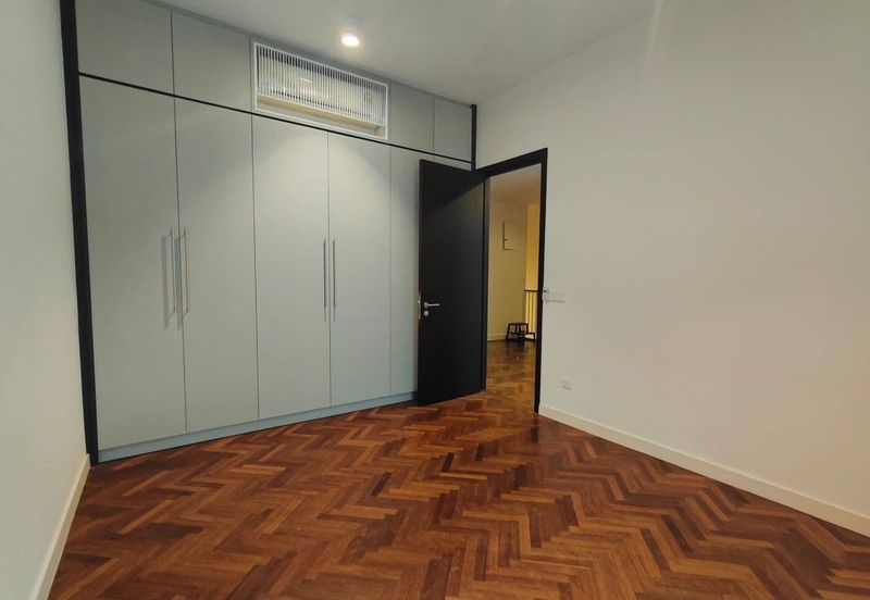 Avira Garden Terraces @ Medini