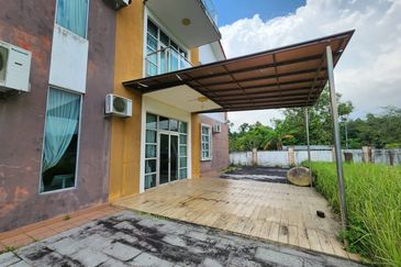 Bina Park Bandar Seri Alam